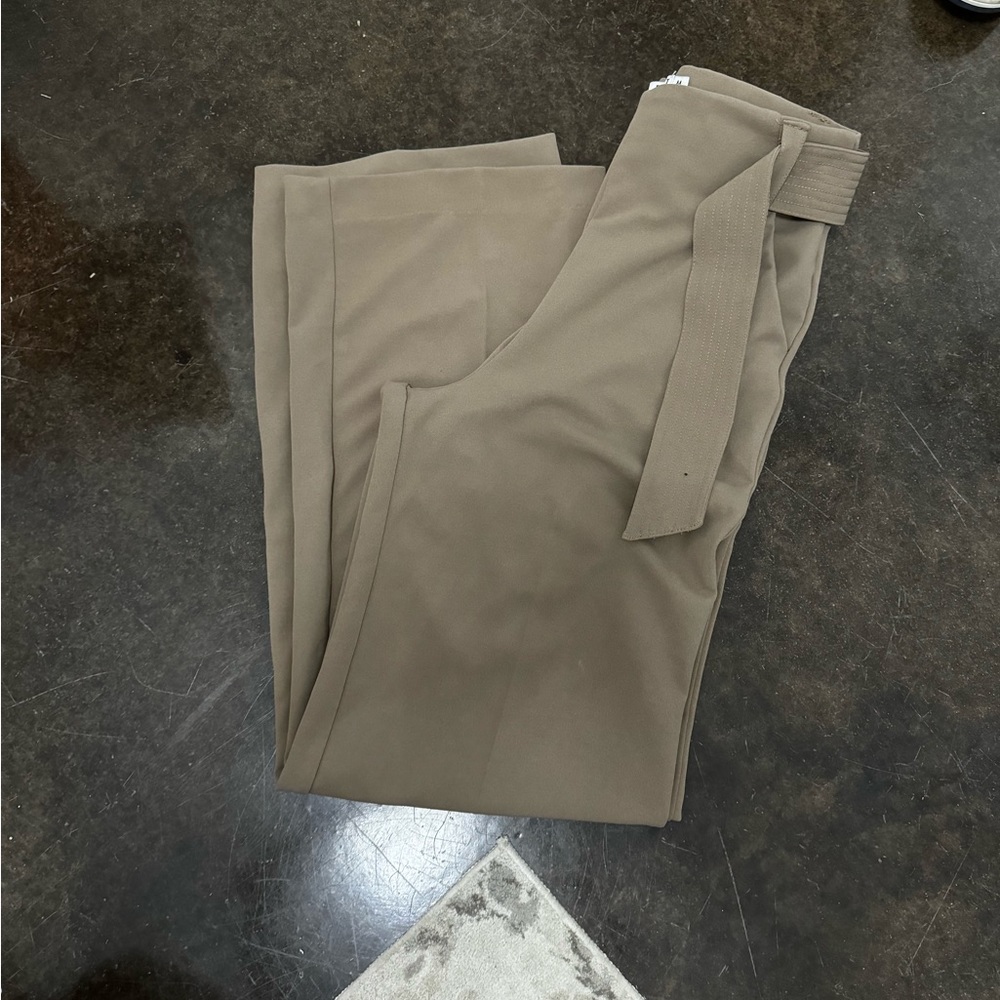 wide leg pants